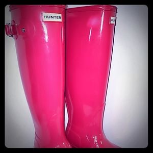 Hunter boots hot pink